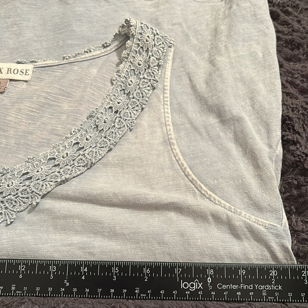 Knox Rose Blue Asymmetrical Embellished Tank Top - Picture 4 of 8